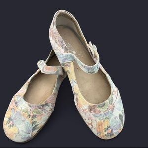 AEROSOLES Pastel Floral Mary Jane Flats